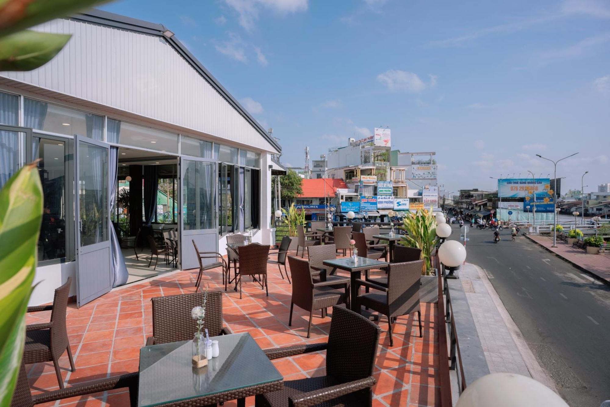 Song Tien Hotel Mỹ Tho Eksteriør billede