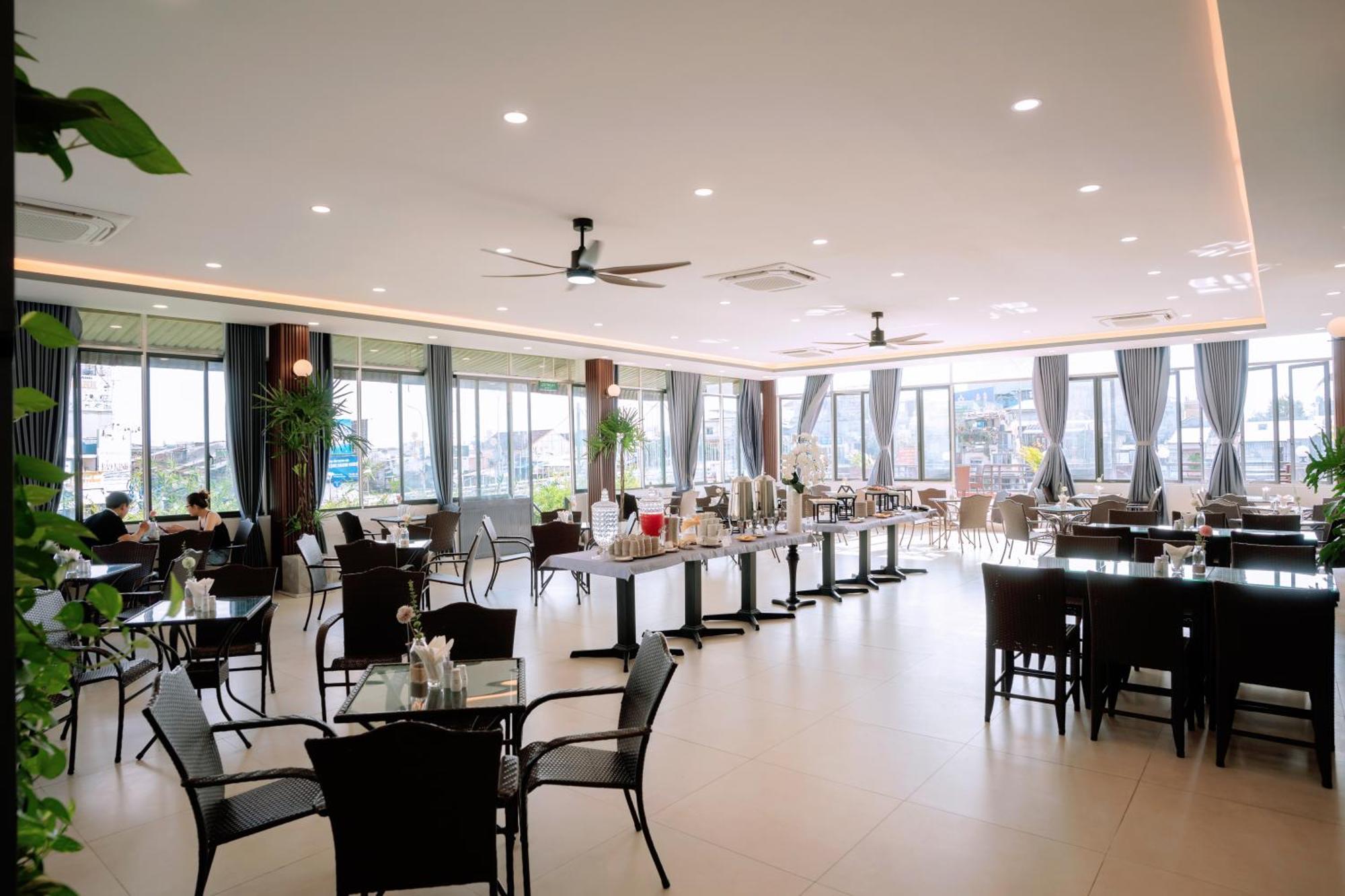 Song Tien Hotel Mỹ Tho Eksteriør billede