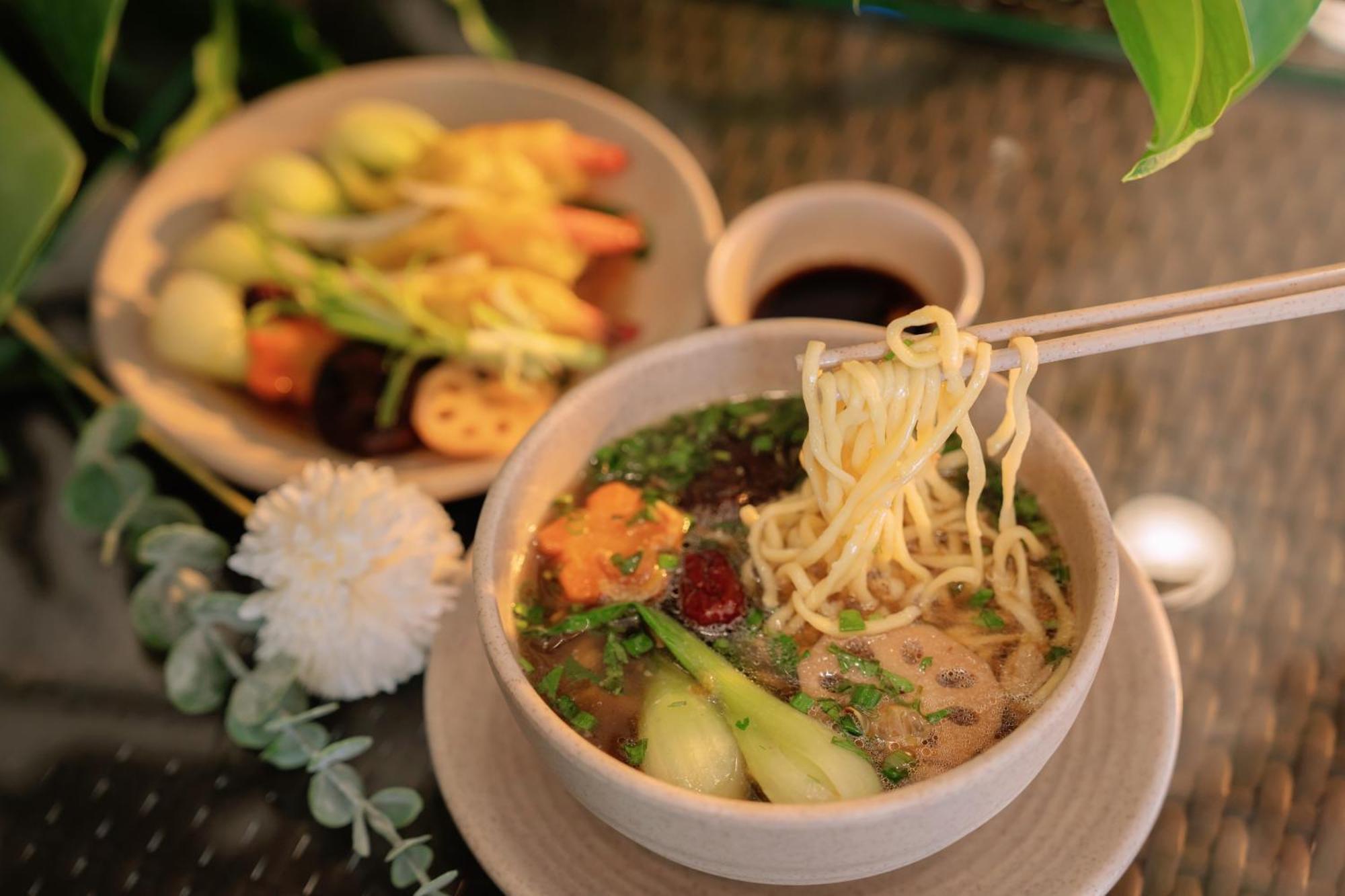 Song Tien Hotel Mỹ Tho Eksteriør billede